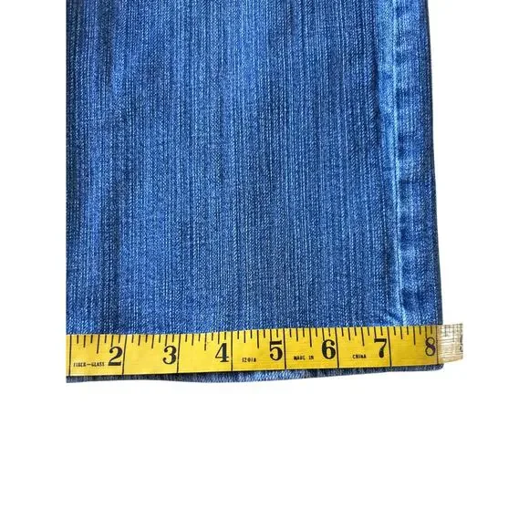 Chico’s Platinum Short Jeans - Picture 9 of 9